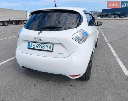 Белый Рено Зое, объемом двигателя 0 л и пробегом 205 тыс. км за 9500 $, фото 7 на Automoto.ua