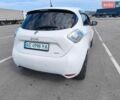 Белый Рено Зое, объемом двигателя 0 л и пробегом 205 тыс. км за 9500 $, фото 7 на Automoto.ua