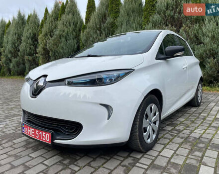 Рено Зое 2017 в Самборе на Automoto.ua Белый Рено Зое, объемом двигателя 0 л и пробегом 97 тыс. км за 9500 $, фото 5 на Automoto.ua