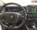 Белый Рено Зое, объемом двигателя 0 л и пробегом 95 тыс. км за 10000 $, фото 35 на Automoto.ua