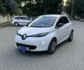 Белый Рено Зое, объемом двигателя 0 л и пробегом 218 тыс. км за 8177 $, фото 1 на Automoto.ua