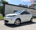 Белый Рено Зое, объемом двигателя 0 л и пробегом 121 тыс. км за 8900 $, фото 2 на Automoto.ua