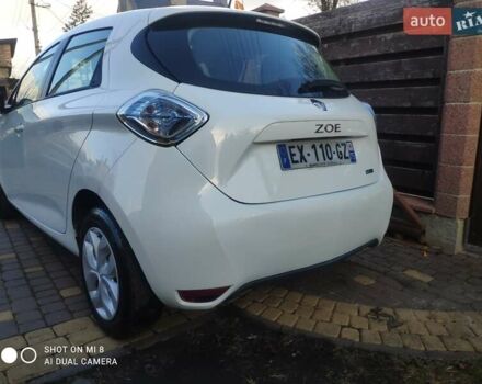 Білий Рено Зое, об'ємом двигуна 0 л та пробігом 88 тис. км за 8799 $, фото 14 на Automoto.ua