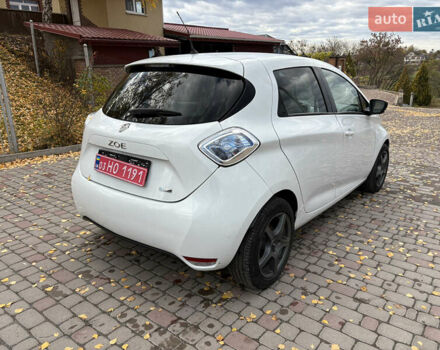Рено Зое 2017 в Ровно на Automoto.ua Белый Рено Зое, объемом двигателя 0 л и пробегом 104 тыс. км за 8599 $, фото 8 на Automoto.ua
