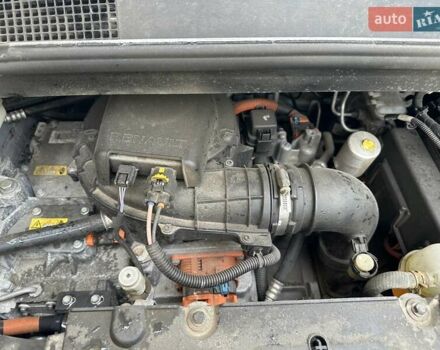 Белый Рено Зое, объемом двигателя 0 л и пробегом 92 тыс. км за 9990 $, фото 30 на Automoto.ua