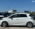 Белый Рено Зое, объемом двигателя 0 л и пробегом 101 тыс. км за 10640 $, фото 4 на Automoto.ua