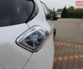 Белый Рено Зое, объемом двигателя 0 л и пробегом 95 тыс. км за 10444 $, фото 22 на Automoto.ua