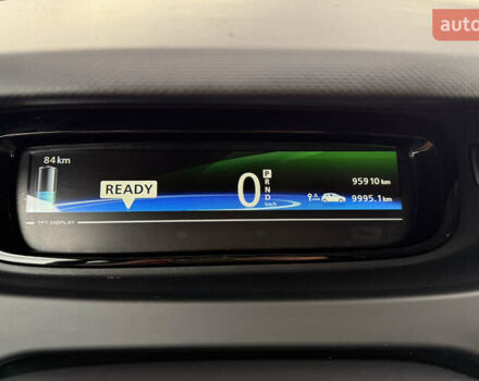 Рено Зое 2017 в Городке на Automoto.ua Белый Рено Зое, объемом двигателя 0 л и пробегом 95 тыс. км за 9800 $, фото 11 на Automoto.ua