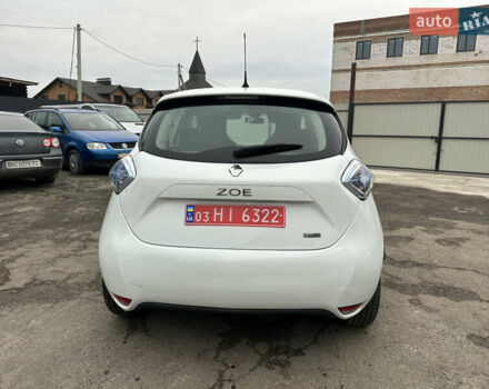Білий Рено Зое, об'ємом двигуна 0 л та пробігом 84 тис. км за 7900 $, фото 5 на Automoto.ua