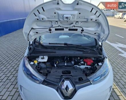 Рено Зое 2017 в Нововолынск на Automoto.ua Белый Рено Зое, объемом двигателя 0 л и пробегом 117 тыс. км за 8900 $, фото 20 на Automoto.ua