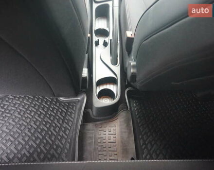 Білий Рено Зое, об'ємом двигуна 0 л та пробігом 37 тис. км за 10777 $, фото 53 на Automoto.ua