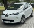 Белый Рено Зое, объемом двигателя 0 л и пробегом 60 тыс. км за 8700 $, фото 1 на Automoto.ua