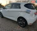 Белый Рено Зое, объемом двигателя 0 л и пробегом 39 тыс. км за 10900 $, фото 4 на Automoto.ua