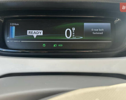 Белый Рено Зое, объемом двигателя 0 л и пробегом 85 тыс. км за 8700 $, фото 2 на Automoto.ua