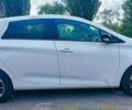 Белый Рено Зое, объемом двигателя 0 л и пробегом 100 тыс. км за 11900 $, фото 3 на Automoto.ua