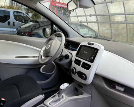 Рено Зое 2018 в Львове на Automoto.ua Белый Рено Зое, объемом двигателя 0 л и пробегом 78 тыс. км за 9900 $, фото 3 на Automoto.ua