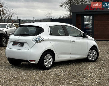 Білий Рено Зое, об'ємом двигуна 0 л та пробігом 23 тис. км за 8850 $, фото 7 на Automoto.ua