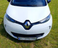 Белый Рено Зое, объемом двигателя 0 л и пробегом 165 тыс. км за 10200 $, фото 2 на Automoto.ua
