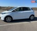 Белый Рено Зое, объемом двигателя 0 л и пробегом 55 тыс. км за 9500 $, фото 2 на Automoto.ua