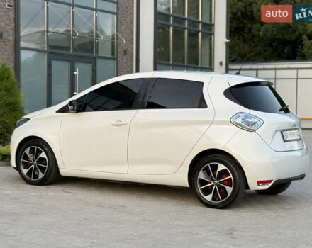 Білий Рено Зое, об'ємом двигуна 0 л та пробігом 80 тис. км за 9500 $, фото 13 на Automoto.ua