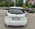 Белый Рено Зое, объемом двигателя 0 л и пробегом 190 тыс. км за 9300 $, фото 9 на Automoto.ua