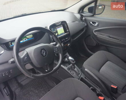 Білий Рено Зое, об'ємом двигуна 0 л та пробігом 37 тис. км за 10777 $, фото 28 на Automoto.ua