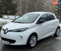 Білий Рено Зое, об'ємом двигуна 0 л та пробігом 8 тис. км за 11999 $, фото 2 на Automoto.ua