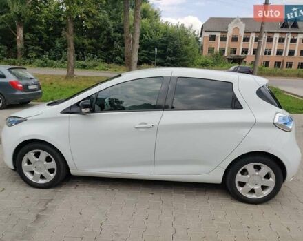 Белый Рено Зое, объемом двигателя 0 л и пробегом 190 тыс. км за 9300 $, фото 3 на Automoto.ua