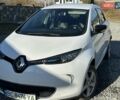 Белый Рено Зое, объемом двигателя 0 л и пробегом 105 тыс. км за 9100 $, фото 5 на Automoto.ua