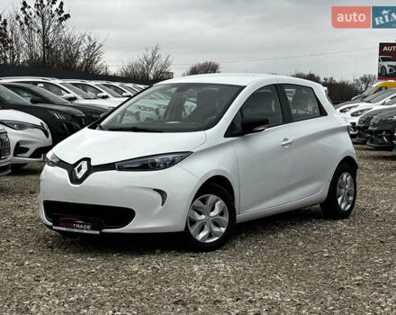 Білий Рено Зое, об'ємом двигуна 0 л та пробігом 23 тис. км за 8850 $, фото 3 на Automoto.ua