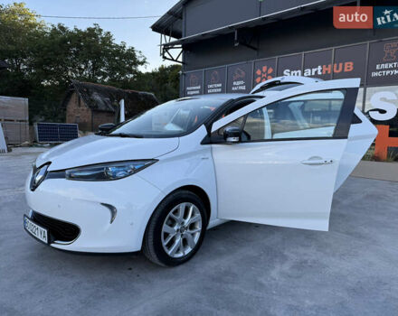 Белый Рено Зое, объемом двигателя 0 л и пробегом 51 тыс. км за 10800 $, фото 30 на Automoto.ua