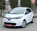 Белый Рено Зое, объемом двигателя 0 л и пробегом 128 тыс. км за 8900 $, фото 1 на Automoto.ua