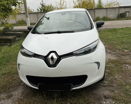 Білий Рено Зое, об'ємом двигуна 0 л та пробігом 86 тис. км за 9100 $, фото 1 на Automoto.ua