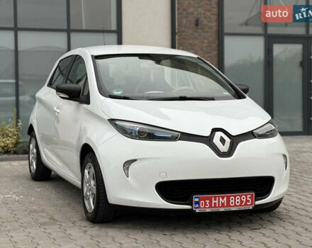 Белый Рено Зое, объемом двигателя 0 л и пробегом 127 тыс. км за 9200 $, фото 3 на Automoto.ua
