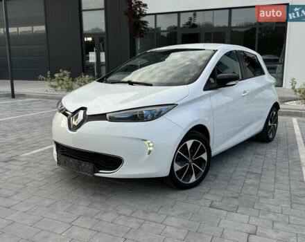 Белый Рено Зое, объемом двигателя 0 л и пробегом 73 тыс. км за 9700 $, фото 28 на Automoto.ua
