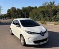 Білий Рено Зое, об'ємом двигуна 0 л та пробігом 60 тис. км за 10700 $, фото 1 на Automoto.ua
