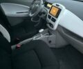 Белый Рено Зое, объемом двигателя 0 л и пробегом 122 тыс. км за 9000 $, фото 4 на Automoto.ua