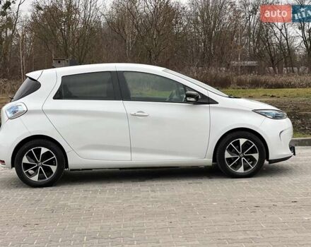 Білий Рено Зое, об'ємом двигуна 0 л та пробігом 116 тис. км за 8650 $, фото 12 на Automoto.ua