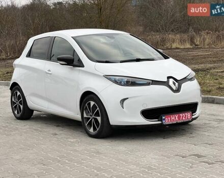 Білий Рено Зое, об'ємом двигуна 0 л та пробігом 116 тис. км за 8650 $, фото 11 на Automoto.ua