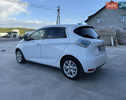 Белый Рено Зое, объемом двигателя 0 л и пробегом 51 тыс. км за 10800 $, фото 10 на Automoto.ua