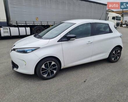 Рено Зое 2018 в Броварах на Automoto.ua Белый Рено Зое, объемом двигателя 0 л и пробегом 135 тыс. км за 9450 $, фото 3 на Automoto.ua