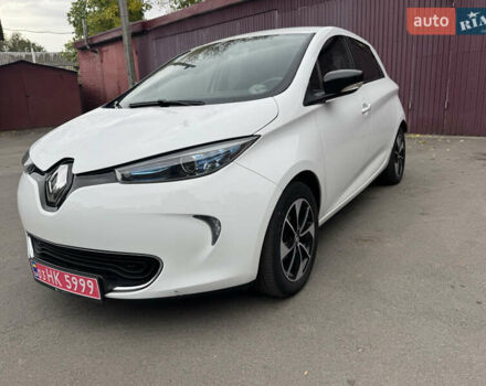 Білий Рено Зое, об'ємом двигуна 0 л та пробігом 91 тис. км за 10600 $, фото 8 на Automoto.ua