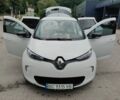 Белый Рено Зое, объемом двигателя 0 л и пробегом 199 тыс. км за 8950 $, фото 1 на Automoto.ua
