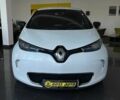 Белый Рено Зое, объемом двигателя 0 л и пробегом 190 тыс. км за 10000 $, фото 1 на Automoto.ua
