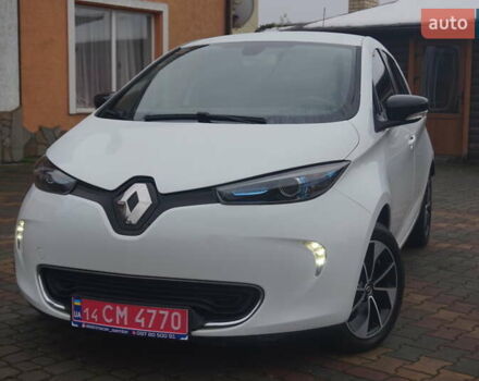 Білий Рено Зое, об'ємом двигуна 0 л та пробігом 37 тис. км за 10777 $, фото 3 на Automoto.ua