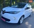Белый Рено Зое, объемом двигателя 0 л и пробегом 165 тыс. км за 9150 $, фото 10 на Automoto.ua