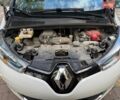 Белый Рено Зое, объемом двигателя 0 л и пробегом 95 тыс. км за 11299 $, фото 125 на Automoto.ua