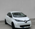 Белый Рено Зое, объемом двигателя 0 л и пробегом 96 тыс. км за 9800 $, фото 2 на Automoto.ua