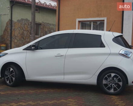 Білий Рено Зое, об'ємом двигуна 0 л та пробігом 37 тис. км за 10777 $, фото 13 на Automoto.ua
