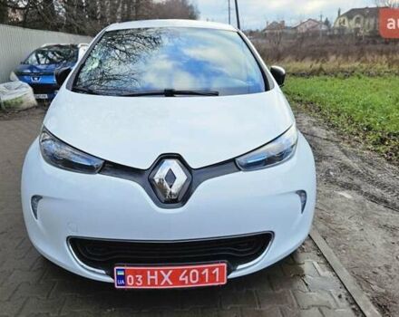 Белый Рено Зое, объемом двигателя 0 л и пробегом 71 тыс. км за 9550 $, фото 64 на Automoto.ua